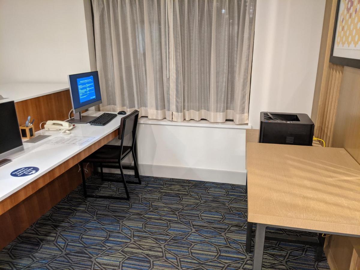 Holiday Inn Express South Burlington By Ihg Buitenkant foto