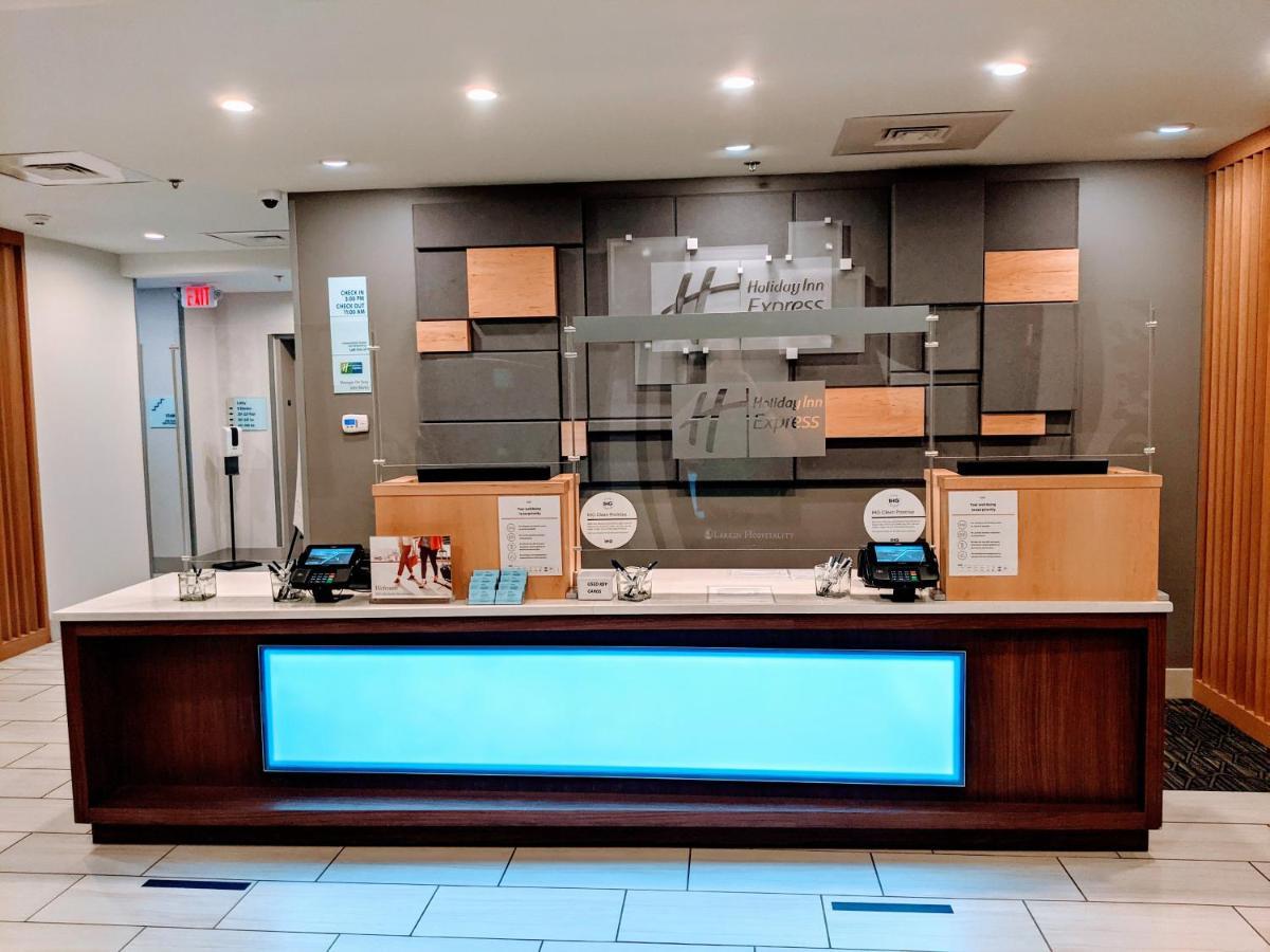 Holiday Inn Express South Burlington By Ihg Buitenkant foto