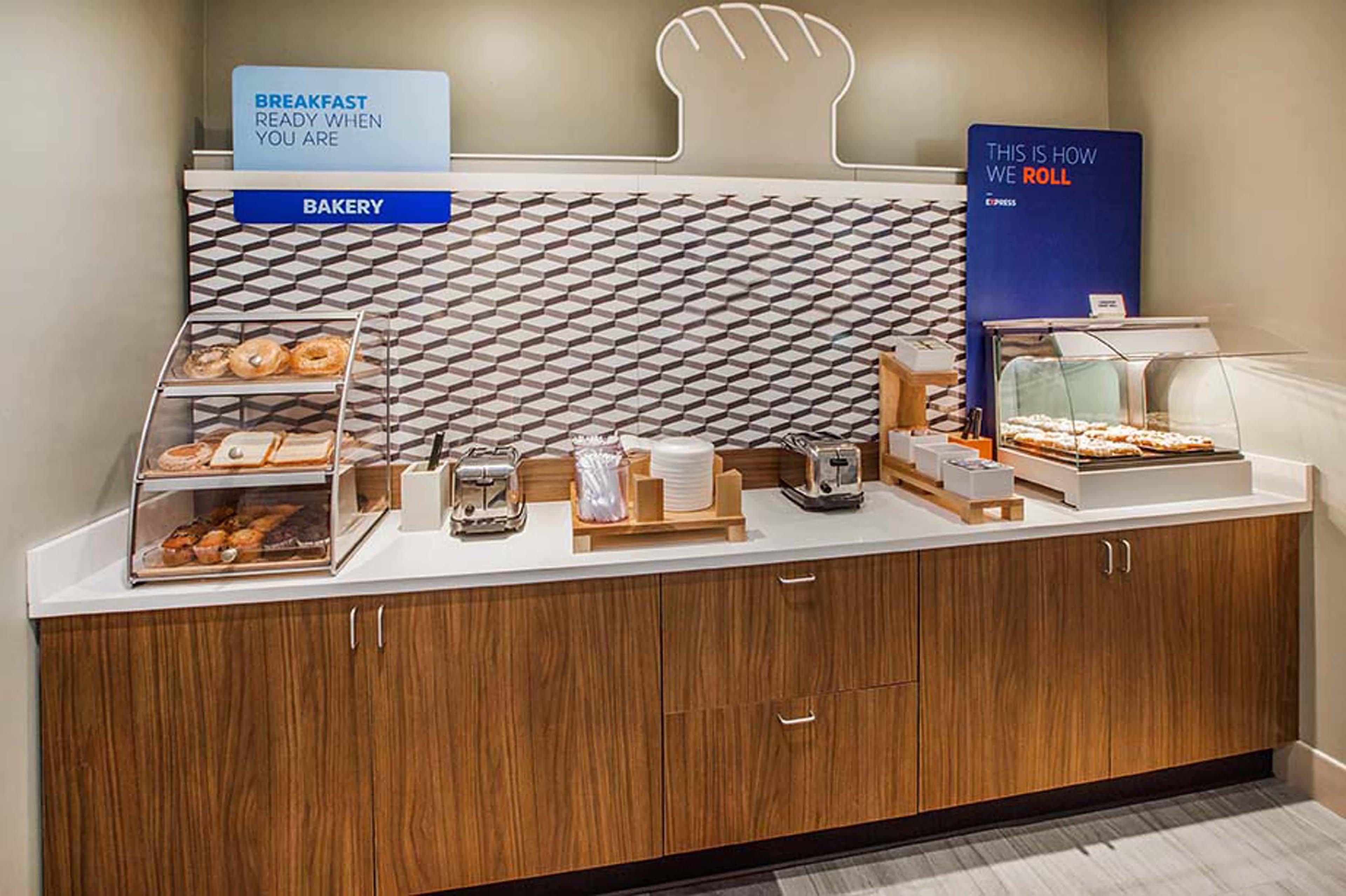Holiday Inn Express South Burlington By Ihg Buitenkant foto